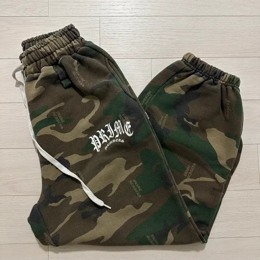 [BUNJANG] PRIME Logo Wide Joggers Original Camo / Prime Logo Wide Joggers Original Camo FREE