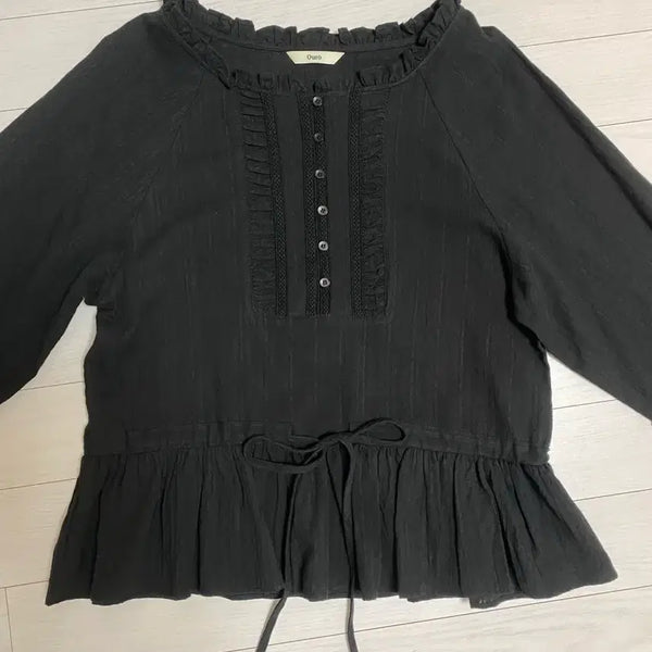 [BUNJANG] Auro Shirring Blouse / [이사 급처분] 아우로 셔링 블라우스
