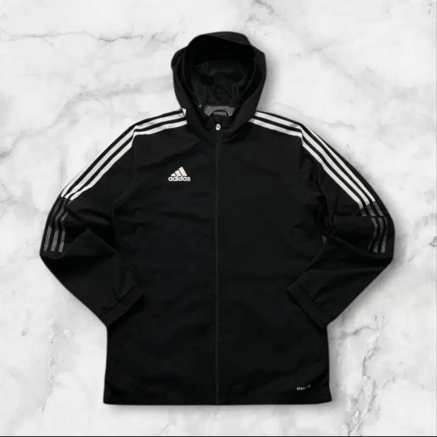 [BUNJANG] Adidas Windbreaker Jacket Size 100 / 아디다스 바람막이자켓 100