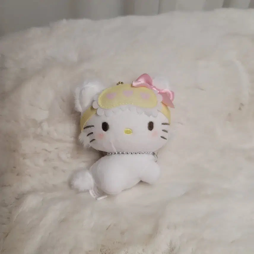 [BUNJANG] Sanrio My Melody "Myu" Plush Mascot Keychain / 산리오 무뉴구루미 챠미키티 마스코트 키링
