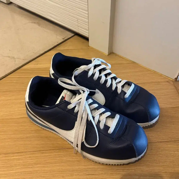 [BUNJANG] Nike Cortez Midnight Navy Sneakers / 나이키 코르테즈 미드나잇네이비 275
