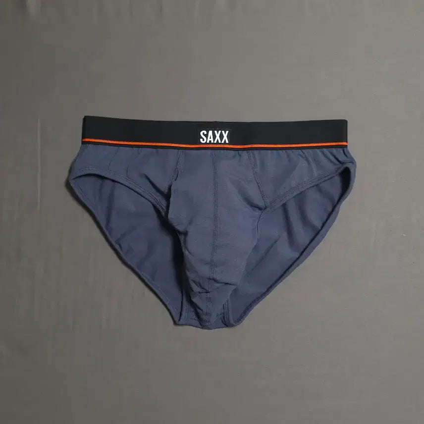 [BUNJANG] SAXX Non Stop Briefs M Cotton Blend / [M] SAXX 삼각팬티 Non Stop 브리프 / 삭스