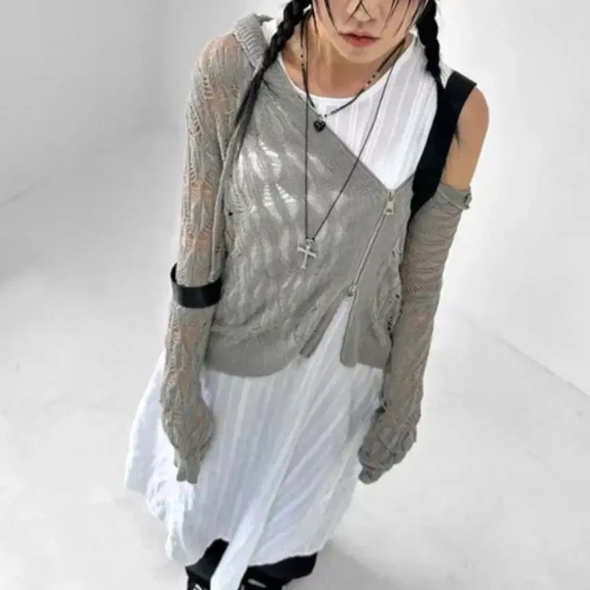 [BUNJANG] Mesh See-Through Knit Zip-Up Hoodie Summer Outerwear / 그물시스루 니트 후드집업 여름 아우터