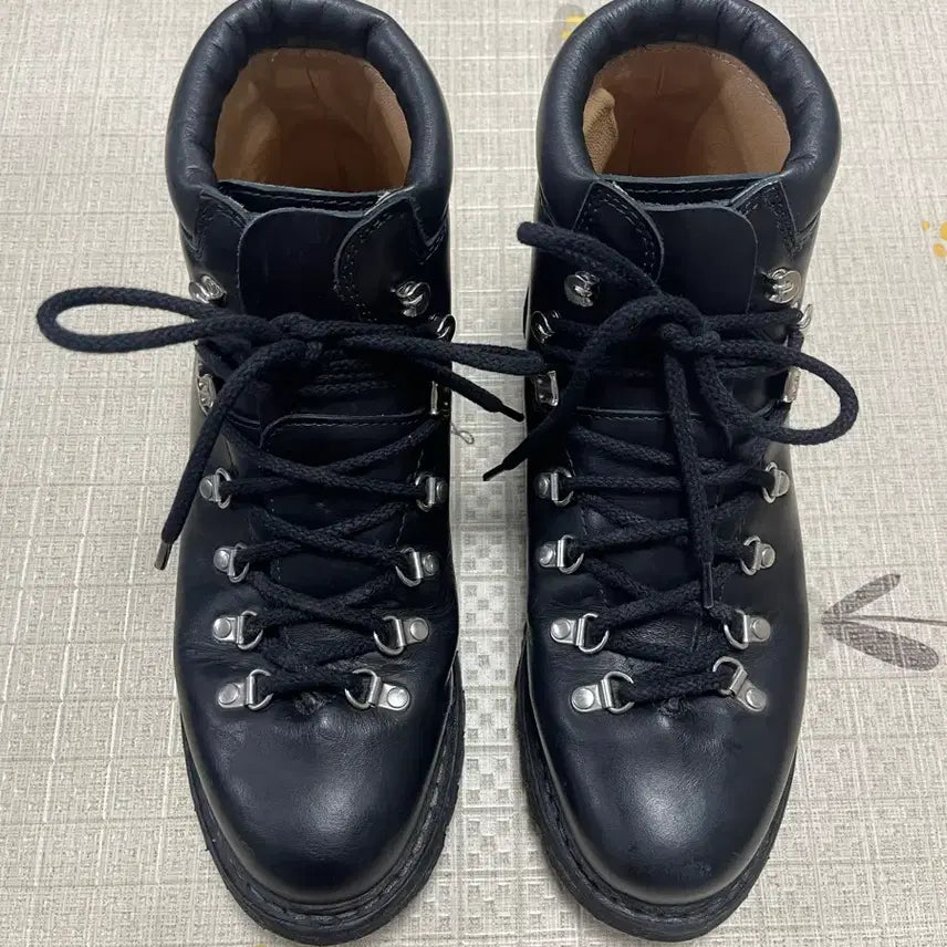 [BUNJANG] Paraboot Avoriaz Black Shoes Size 9 / 파라부트 아보리아즈 블랙 9