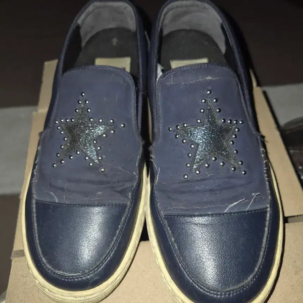 [BUNJANG] Navy Star Embellished Sneakers / 네이비색 별 장식 스니커즈