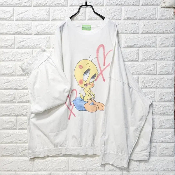 [BUNJANG] Tweety Heart Print Oversized T-Shirt / 트위티 } 하트 프린팅 오버핏티셧
