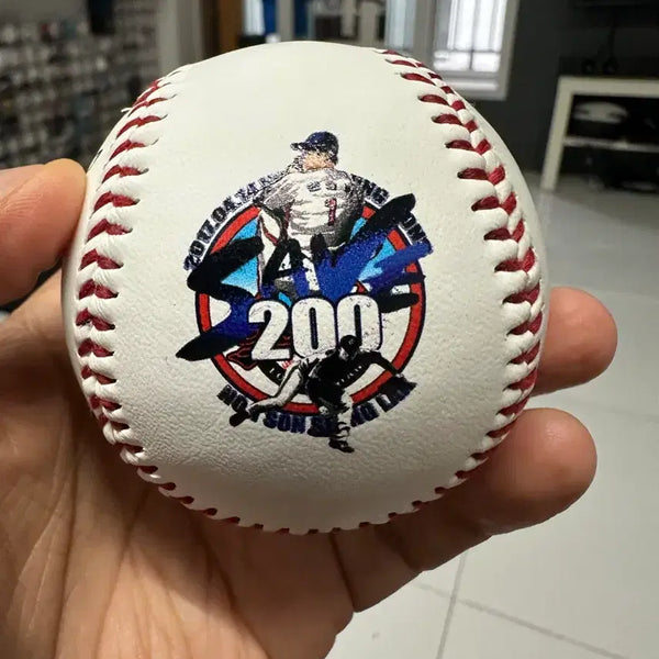 [BUNJANG] Lotte Giants Son Seung-rak 200 Saves Commemorative Baseball / 롯데자이언츠 손승락 200세이프기념구
