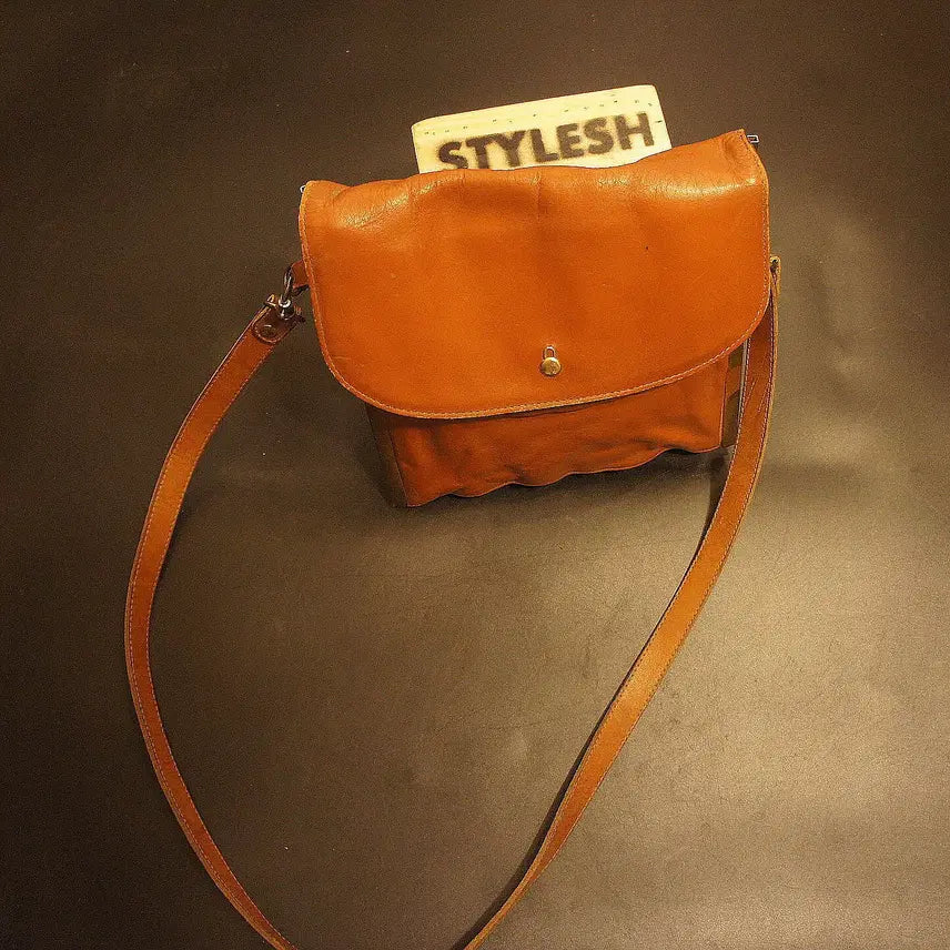 [BUNJANG] Vintage Leather Crossbody Bag for Men and Women / Q428 크로스백남성 크로스가방 레더백 빈티지 가죽가방 레더가방 남자백