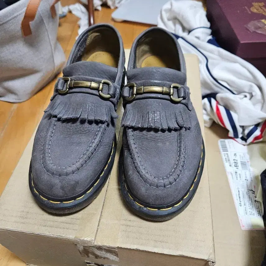 [BUNJANG] Dr. Martens Adrian Snaffle Suede Loafers / 닥터마틴 아드리안 스내플 스웨이드 로퍼  260