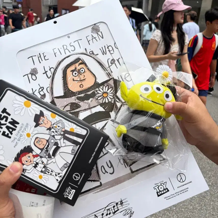 [BUNJANG] Peaceminusone x Toy Story Woody Keyring / 피마원 토이스토리 키링 우디>렉스