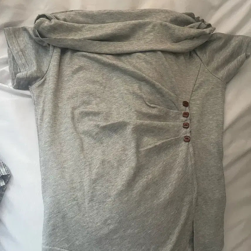 [BUNJANG] Button Shirring Short Sleeve T-Shirt Gray / 단추 셔링 반팔티 회색