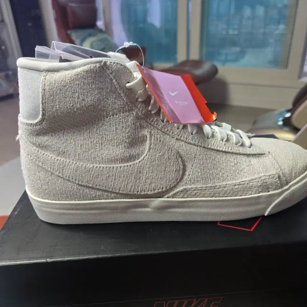[BUNJANG] Nike Blazer Limited Edition Sneakers (270mm) / 나이키 블레이저 한정판 새상품 나코텝 270