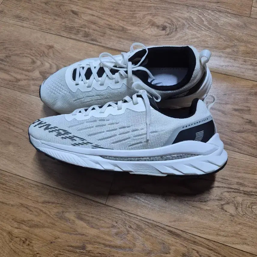 [BUNJANG] Dynafit Mesh Running Shoes 275 / 다이나핏 운동화275