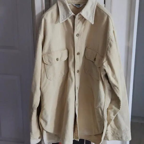 [BUNJANG] Woolrich Beige Corduroy Shirt / 울리치 베이지색 코듀로이 셔츠