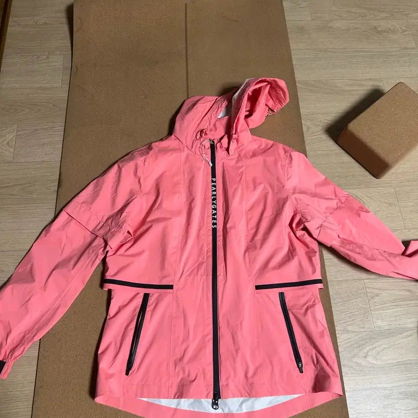 [BUNJANG] Paraguits Women's Golf Wear Windbreaker & Raincoat / 파리게이츠 바라막이겸 비옷