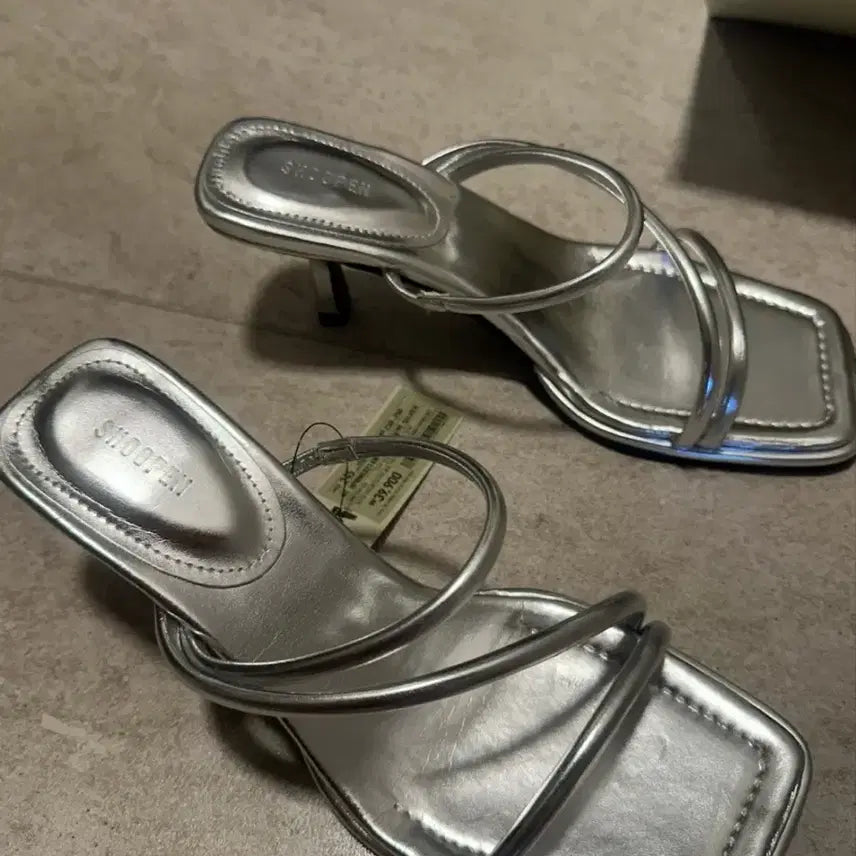 [BUNJANG] Shu: Penn Silver Strap Mules - Size 245 / [새상품] 슈펜 실버 스트랩 뮬 245