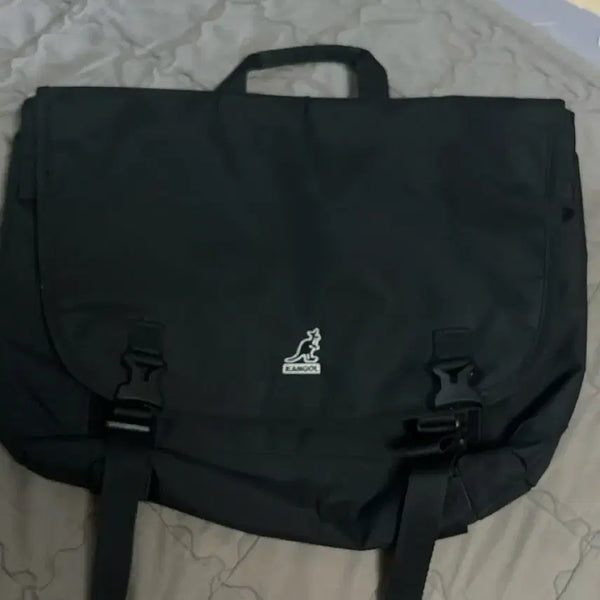 [BUNJANG] Kangol Cross Bag / 캉골 크로스벡