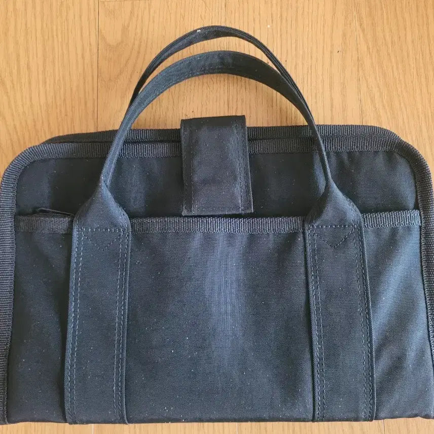 [BUNJANG] Mionjeon Kyobo Book Centre Collaboration Walking Bag with Gok-ok Keyring / 미온전 산책가방 교보문고 콜라보 (곡옥키링)
