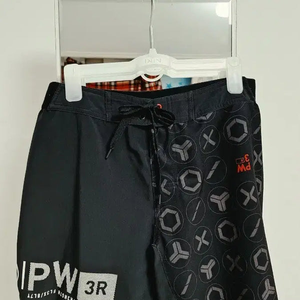 [BUNJANG] Reebok Board Shorts Black Unisex One Size / 리복보드숏 반바지 블랙프리사이즈남녀공용