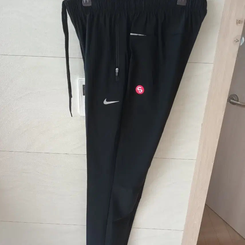 [BUNJANG] Nike Dri-FIT Cooling Performance Summer Pants (Size S, Black) / 나이키 여름용 기능성 냉감팬츠 S 새상품 블랙