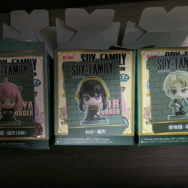 [BUNJANG] EAKI Spy x Family Anya, Yor, and Loid Figure Set / EAKI 스파이패밀리 피규어 3종 세트