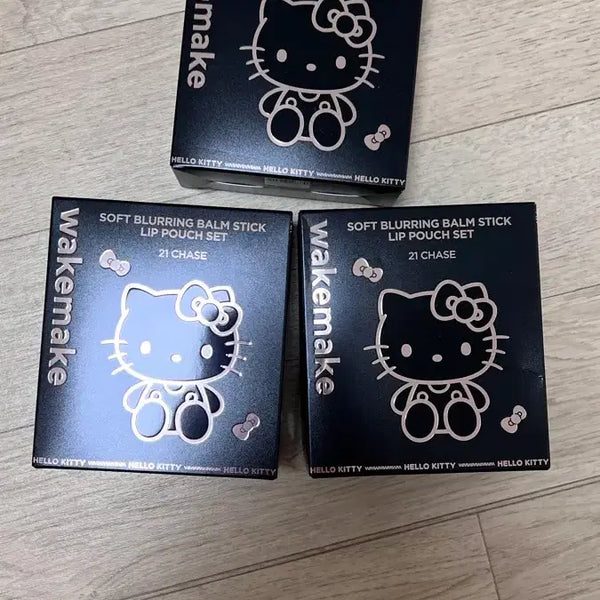 [BUNJANG] WAKEMAKE Kitty Chase Limited Edition Makeup Palette / 웨이크메이크 키티 체이스