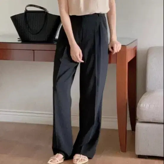 [BUNJANG] Libre Coolbold Slacks (Size S, New) / 리브레 쿨볼드 슬랙스 S 새상품