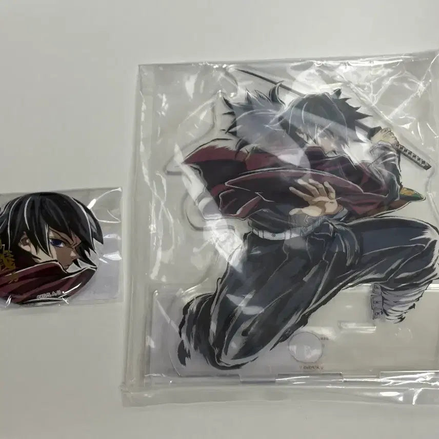 [BUNJANG] Demon Slayer Giyu Web Lottery Acrylic Stand & Can Badge Set / (일괄) 귀칼 기유 웹쿠지 아크릴스탠드캔뱃지 c상e상