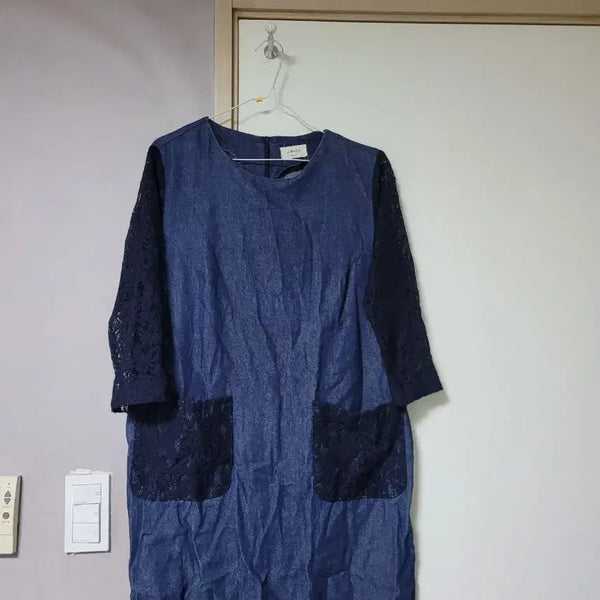 [BUNJANG] Denim Lace Detail Dress / 데님 고급스러운 레이스 디테일이 더해진 원피스예요