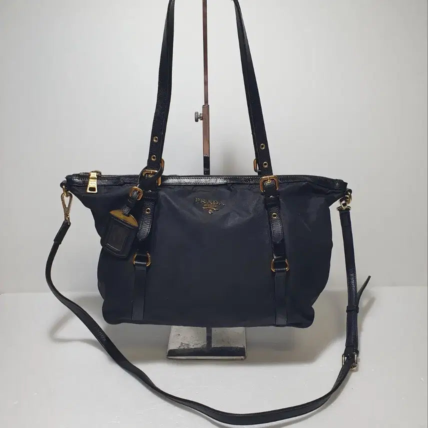 [BUNJANG] Prada Shoulder Bag / 정품이고 ㅡ프라다 ㅡ숄더백