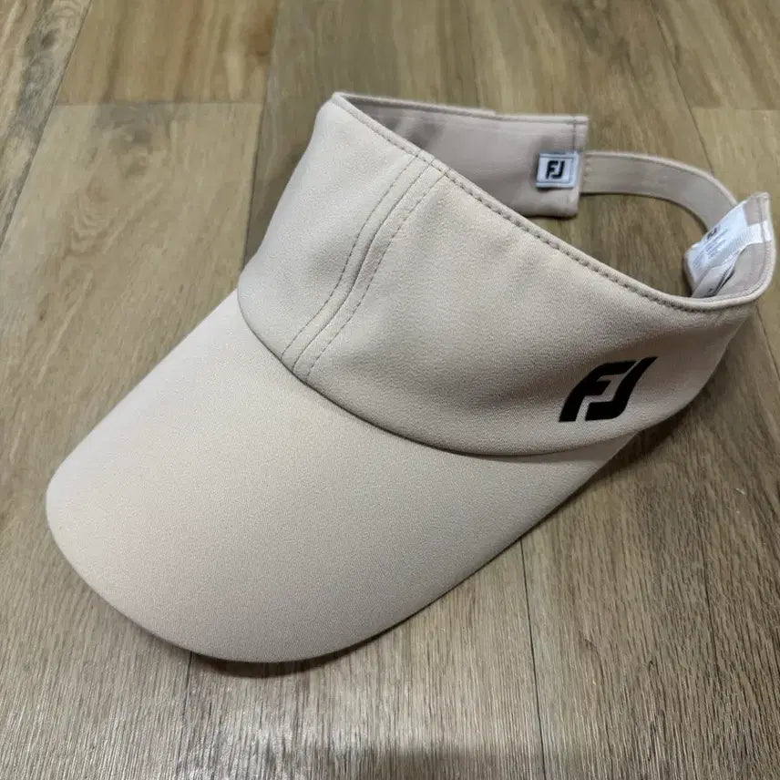 [BUNJANG] Footjoy Golf Visor Beige / 풋조이 바이저 (정품)(예뻐요)(베이지)(한번착용)(급처)