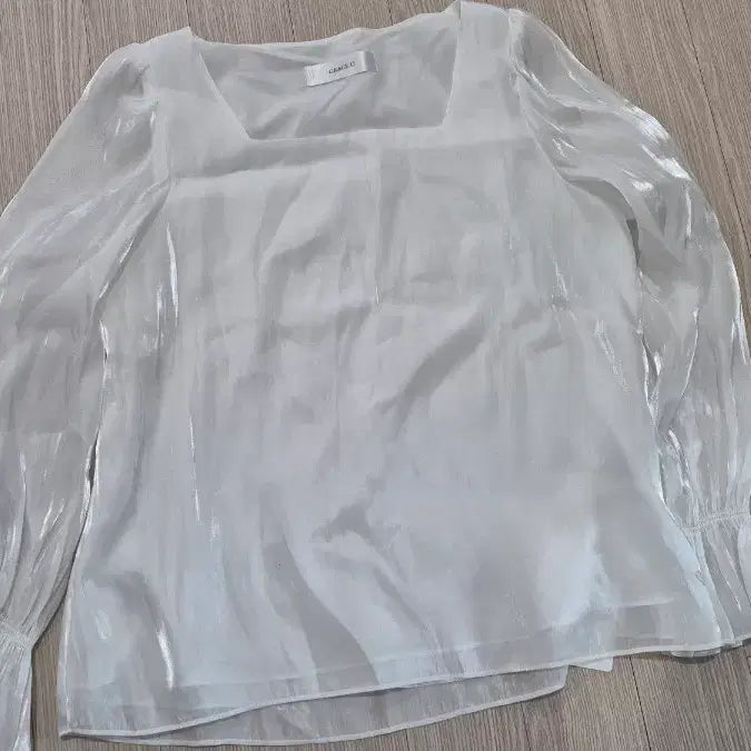 [BUNJANG] GRACE U White Chiffon Puff Sleeve Blouse (One Size) / 새상품 GRACE U 화이트 쉬폰 퍼프소매 블라우스 프리사이즈