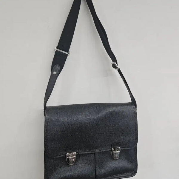 [BUNJANG] Louis Vuitton Taiga Leather Bag / 루이비통 타이가 백