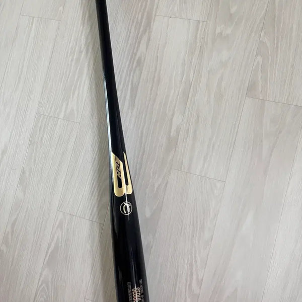 [BUNJANG] Wooden Baseball Bat 33-inch 850g / 본 나무배트