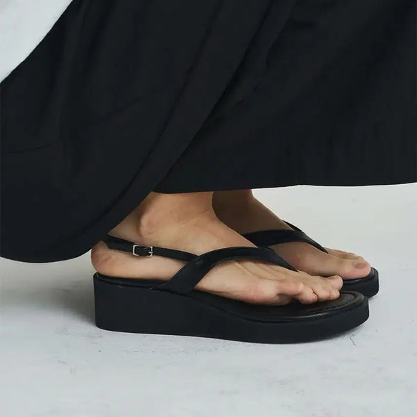 [BUNJANG] Phae Moon Coy Platform Jjori Sandals (4cm) / 페이즈문 Coy 플랫폼 쪼리 샌들 (4cm) 235