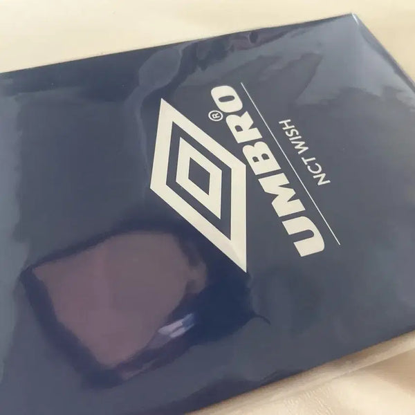 [BUNJANG] Umbro Wish Four-Cut Photo / 엄브로 위시 네컷