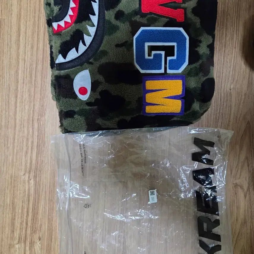 [BUNJANG] BAPE Boa Snood Balaclava Beanie / 베이프 보아 스누드 바라클라바 비니