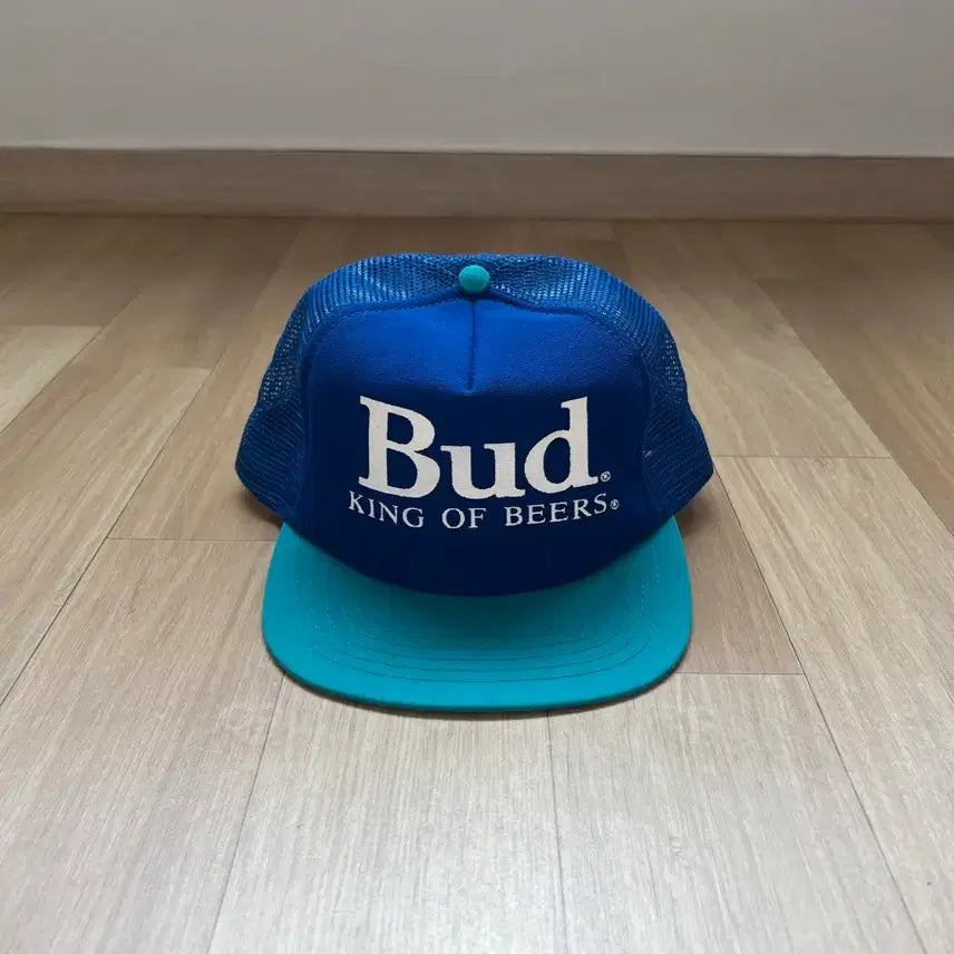 [BUNJANG] Vintage Budweiser Mesh Trucker Cap Made in USA / 빈티지 버드와이저 메쉬 캡 트러커캡 made in USA