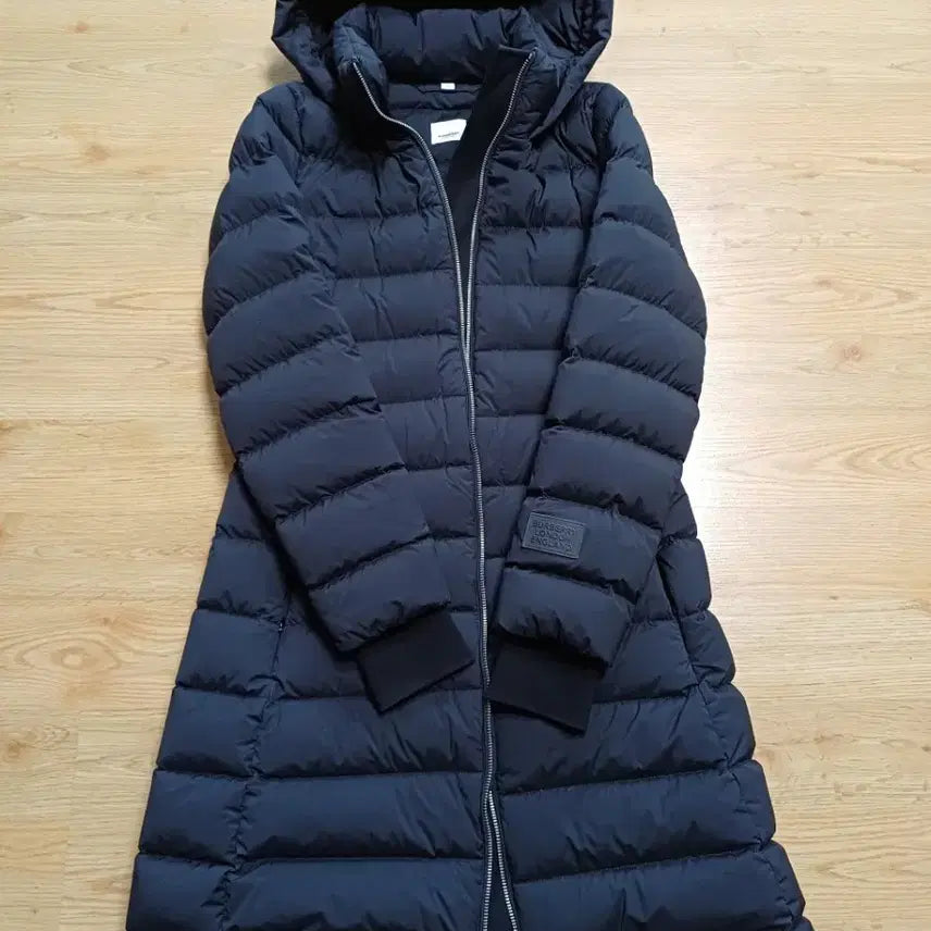 [BUNJANG] Burberry Long Down Jacket Women's Size M (55-66) / 버버리 롱패딩 롱백 정품!여자M사이즈55반~66!짧은실착!최상급!하자없음!