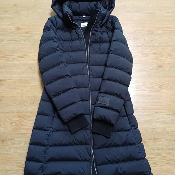 [BUNJANG] Burberry Long Down Jacket Women's Size M (55-66) / 버버리 롱패딩 롱백 정품!여자M사이즈55반~66!짧은실착!최상급!하자없음!