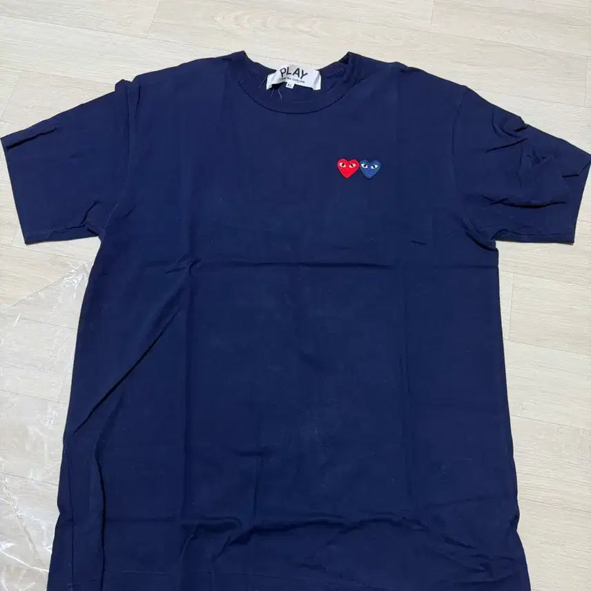 [BUNJANG] Comme des Garçons PLAY Double Heart T-Shirt Navy XL / [xl] 플레이 꼼데가르송 더블 하트 반팔 티셔츠 네이비