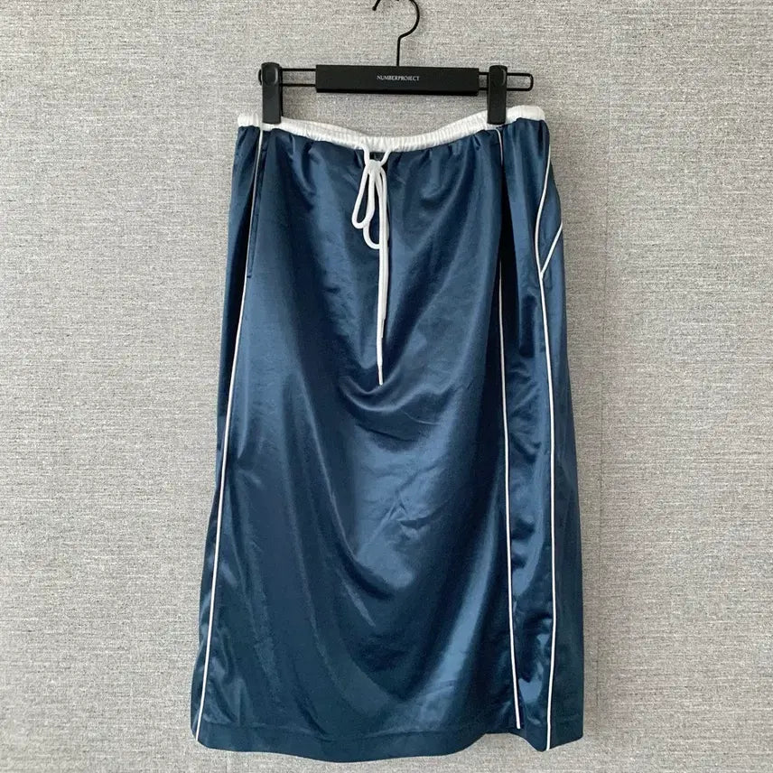 [BUNJANG] Number Project Satin Midi Skirt / 넘버프로젝트 새틴 미디 스커트