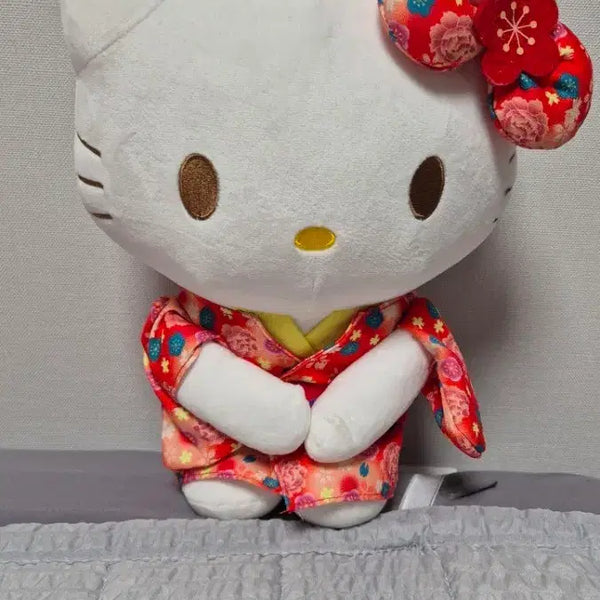 [BUNJANG] Hello Kitty Japanese Traditional Kimono Doll / 키티 인형 일본 전통 의상 기모노