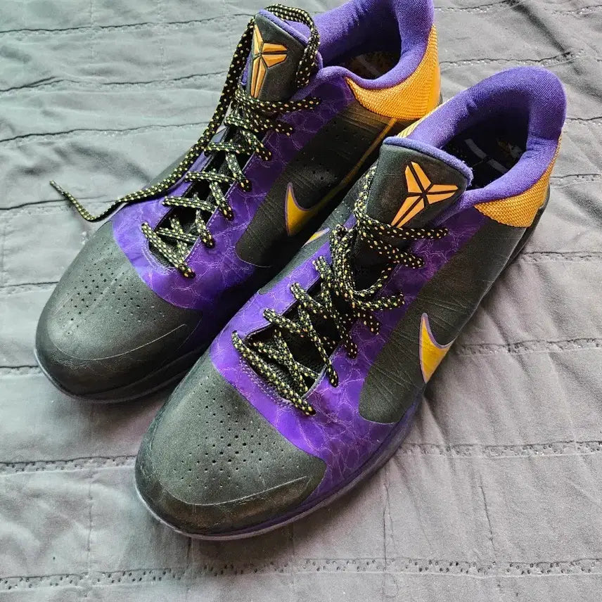 [BUNJANG] Nike Zoom Kobe 5 OG Lakers Away Size 320mm / 나이키 줌 코비 5 OG '레이커스 어웨이' (Nike Zoom Kobe 5 'Lakers Away') 320mm
