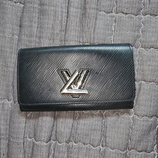 [BUNJANG] Louis Vuitton Twist Epi Wallet Black / 루이비통 트위스트 에피 월릿 블랙
