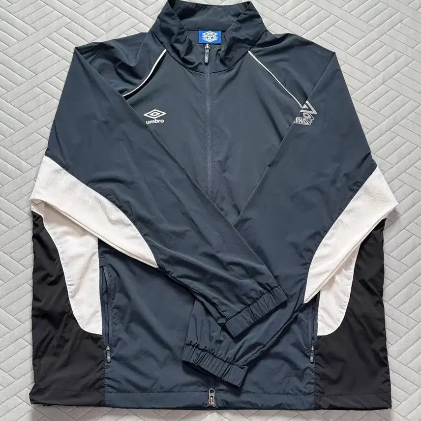 [BUNJANG] Umbro Navy Training Tracksuit Set / 엄브로 네이비 트레이닝 셋업 (상115 / 하90(36정도))