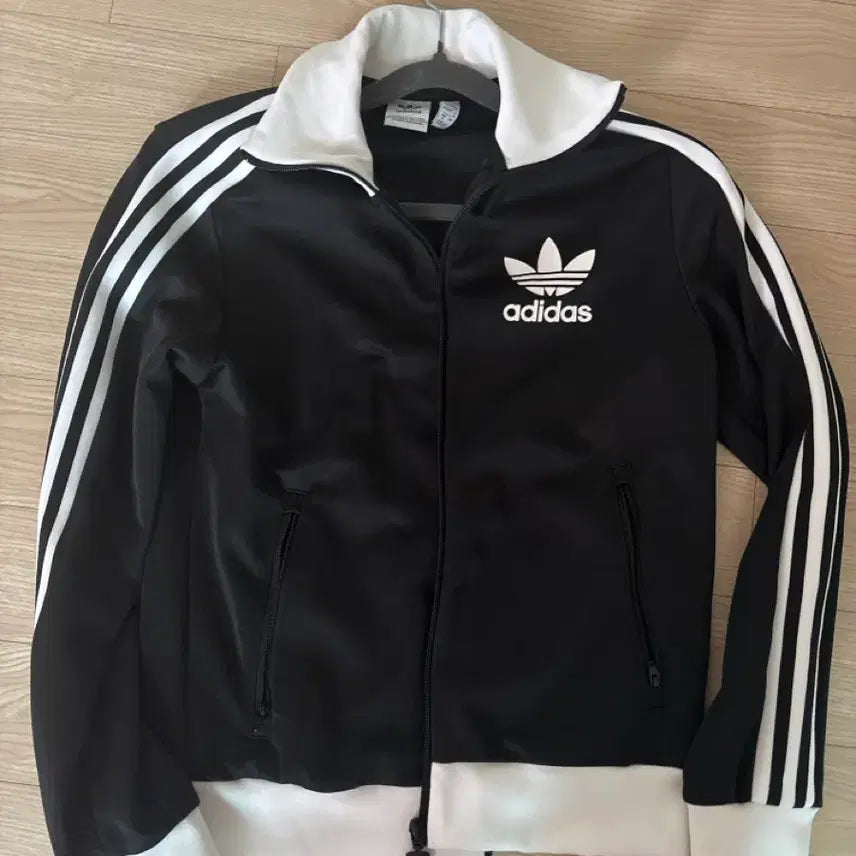 [BUNJANG] Adidas Originals Beckenbauer Track Top Black / 아디다스 오리지널스 베켄바우어 트랙탑 블랙