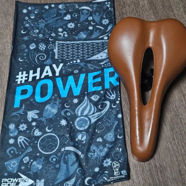 [BUNJANG] JUSTREK 61 Bicycle Saddle Brown / JUSTREK 61자전거 안장과 넥워머 새제품