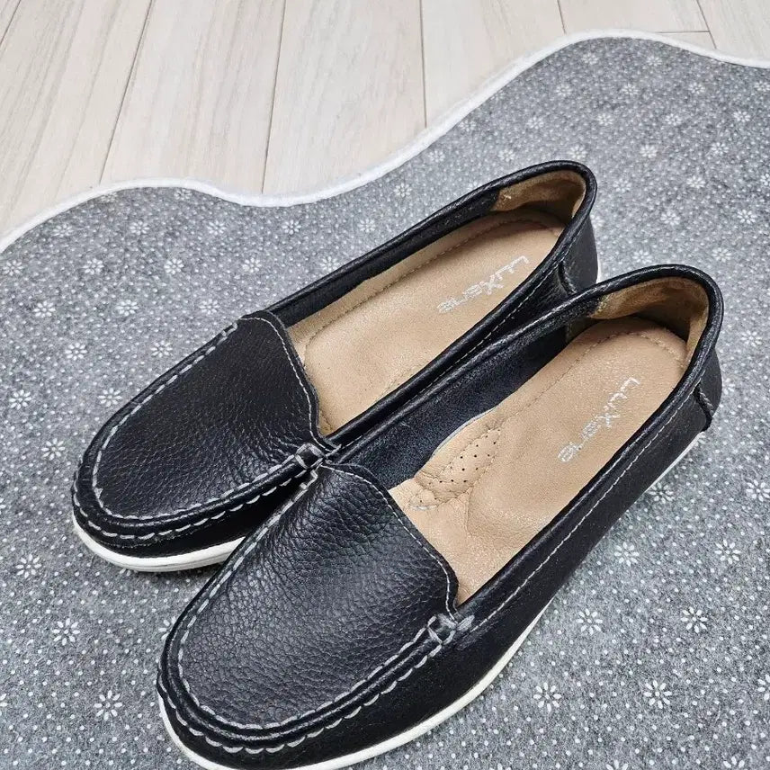 [BUNJANG] Black Real Leather Loafers / 블랙 리얼 가죽 로퍼 단화