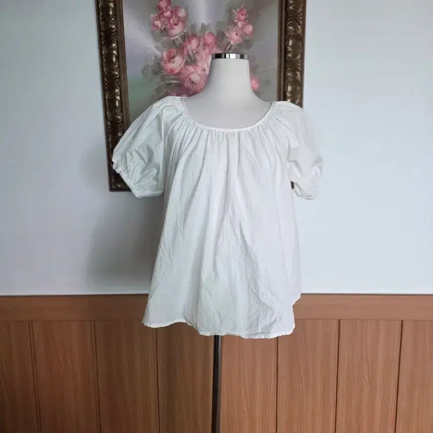 [BUNJANG] White Puff Sleeve Blouse / 퍼프블라우스 화이트